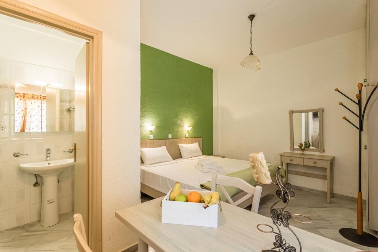 Niriides Apartments Stoúpa المظهر الخارجي الصورة